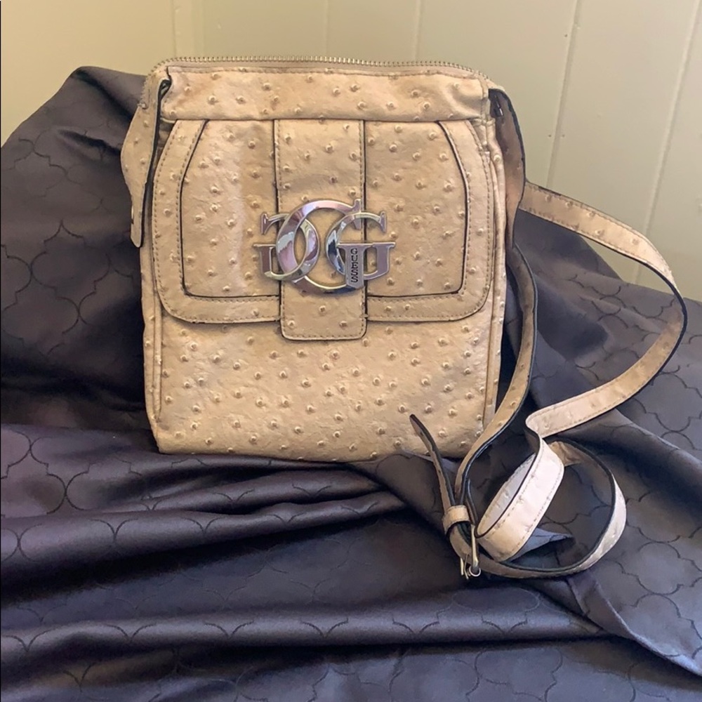 Guess purse